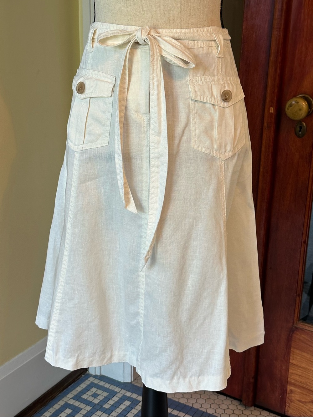 J. Crew | VTG Ivory Linen Tie-Waist Midi Skirt with Patch Pockets, Size 4